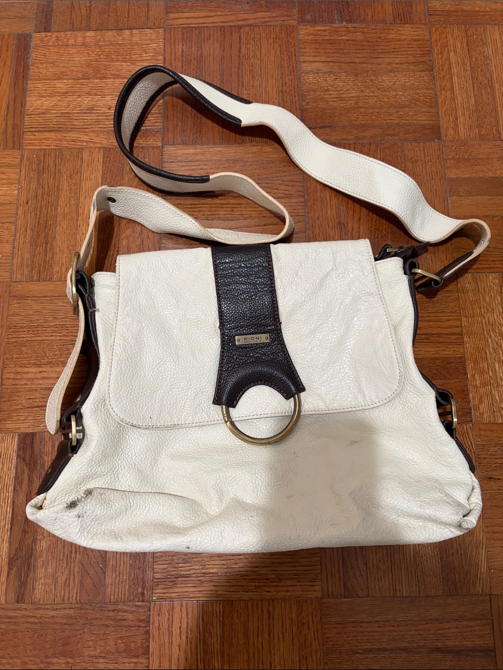 Rioni Cream and Dark Brown Leather Shoulder Bag with Gold Ring
